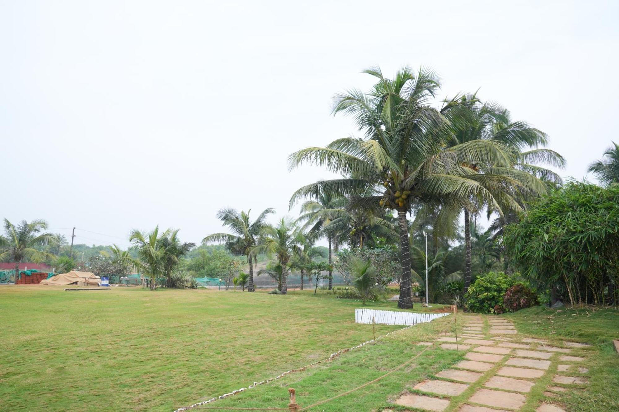Regenta Beach House Resort, Goa Benaulim Eksteriør billede
